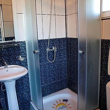 Sveta Marina Guest house *